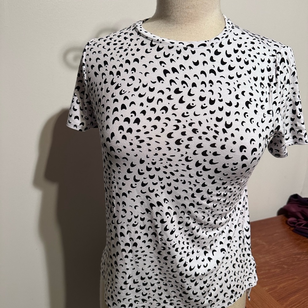 Women’s Tops Lot 4 For $20 Size Petite S/XS - Picture 3 of 11